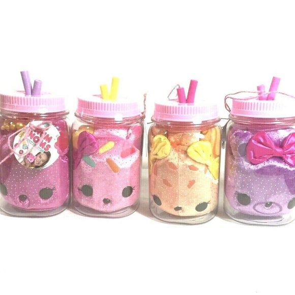 num noms scented plush